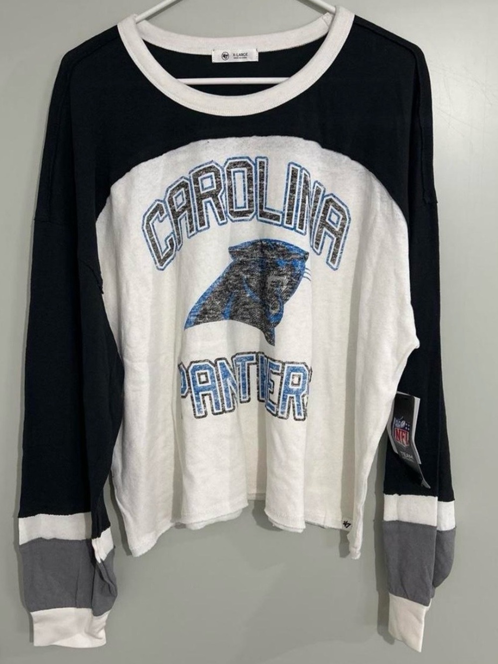Carolina Panthers Colorblock Long Sleeve Crop Top - Black & White